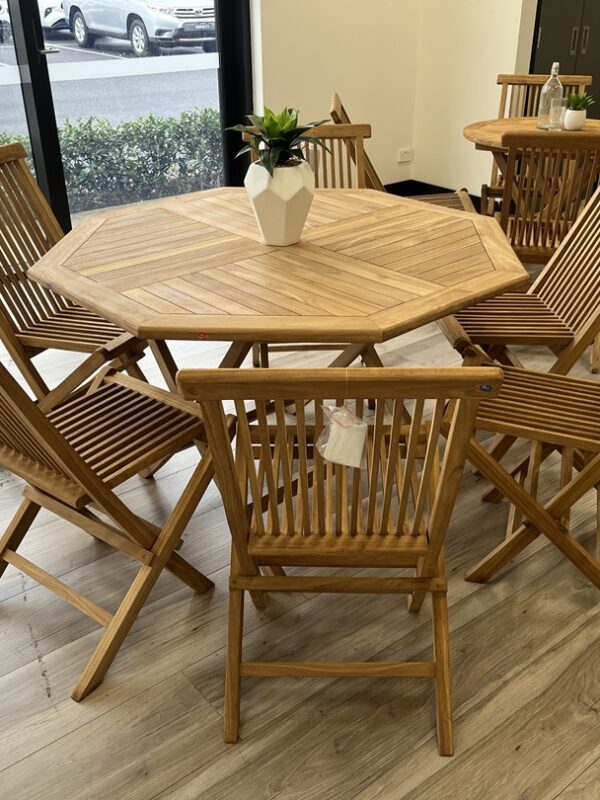 7pc Outdoor Timber Round Dining Set