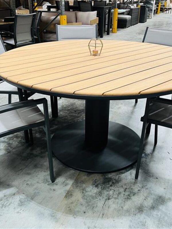 7pc Round Outdoor Dining Setting with Grey Chairs