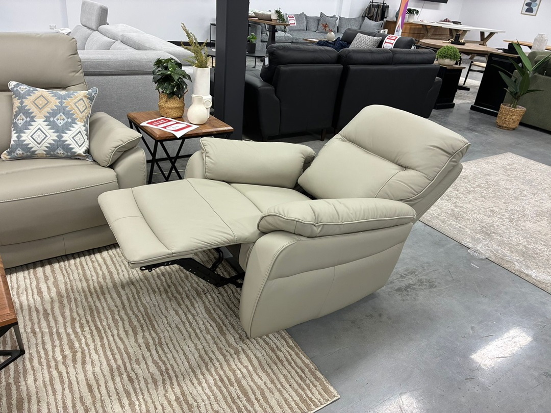 3 + 1 + 1 Leather Power Recliner Lounge Suite – Silver2