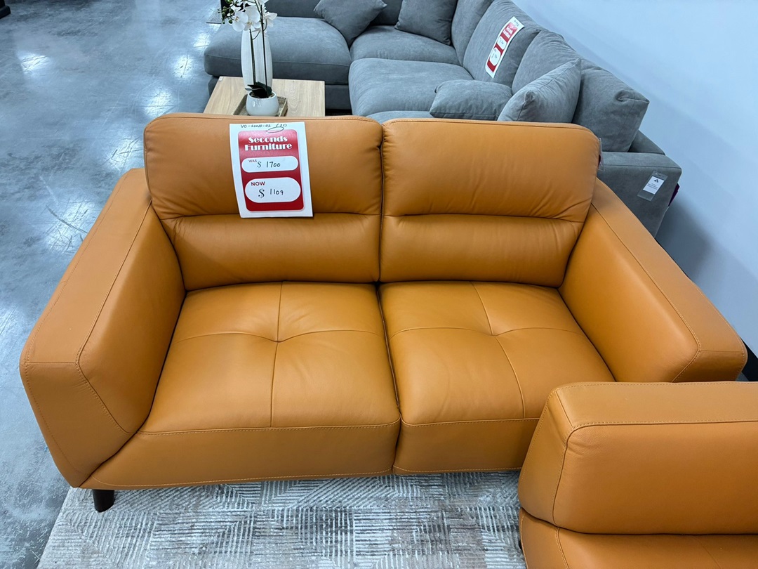 3 + 2 SEATER LOUNGE SUITE – TANGERINE1