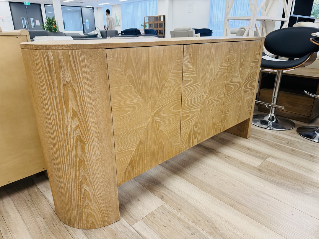 3 Door Premium Timber Curved Buffet 2