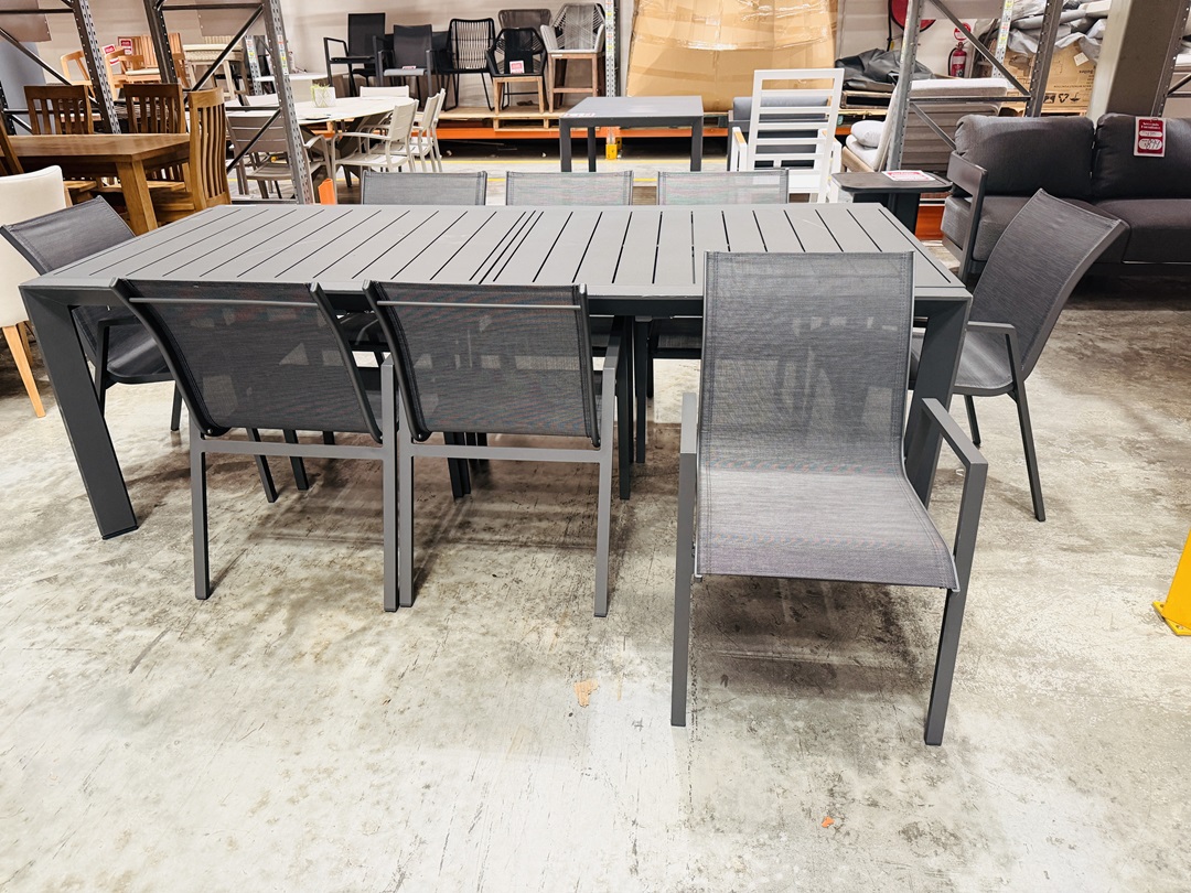 9pc Dark Grey Aluminium Outdoor EXT Setting 3