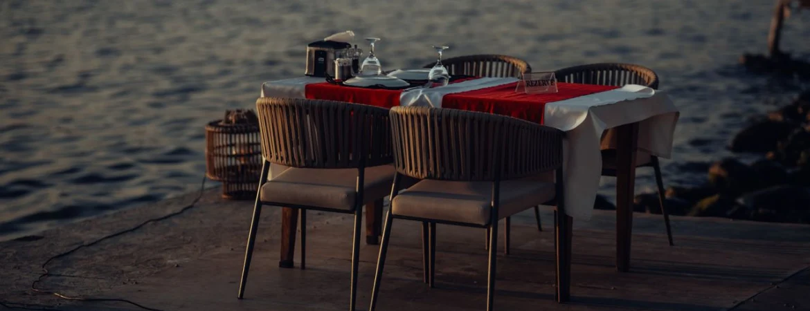 Modern Coastal Dining Tables & Chairs in Sydney