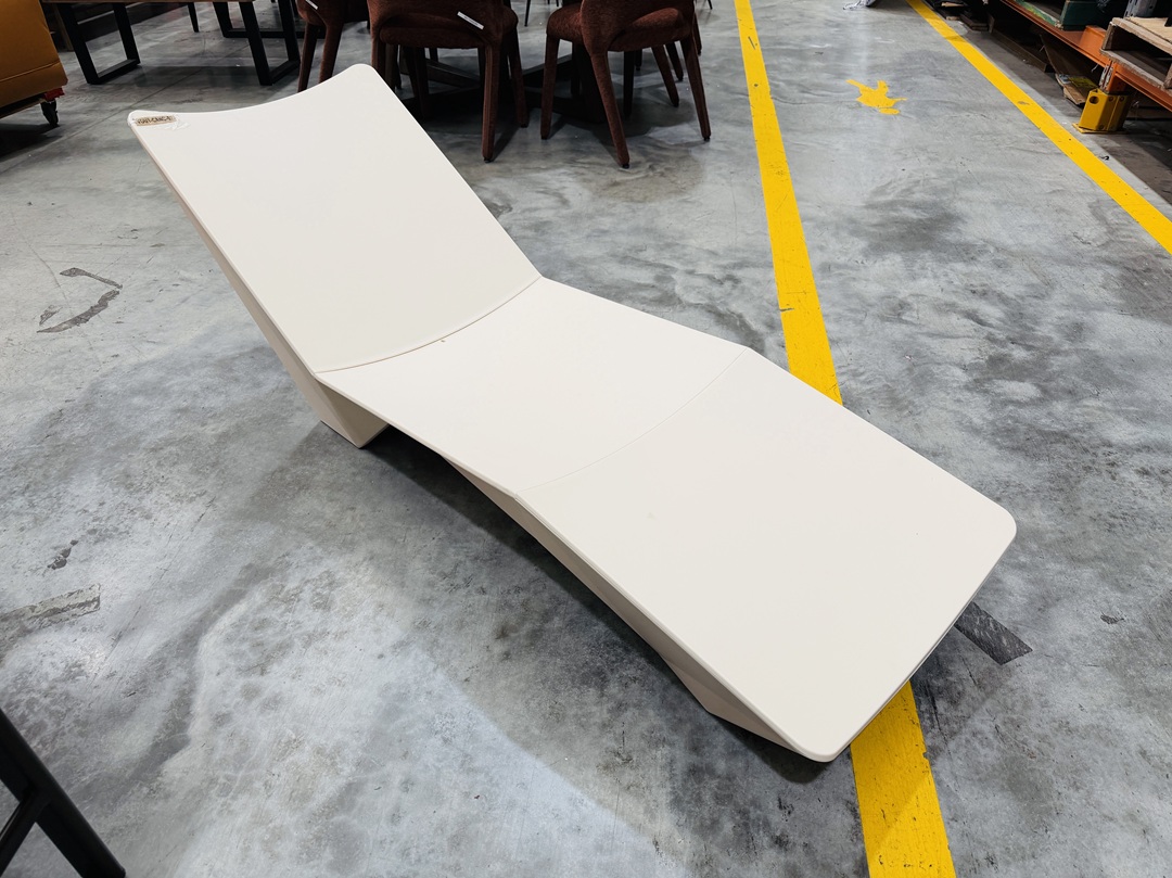 Beige Outdoor Sun Lounger 4