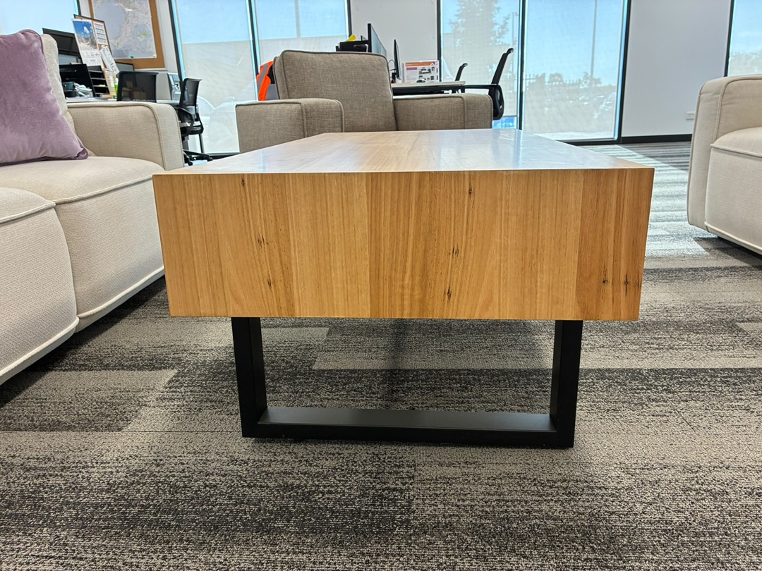 ✨ 2 Drawer Coffee Table – Natural