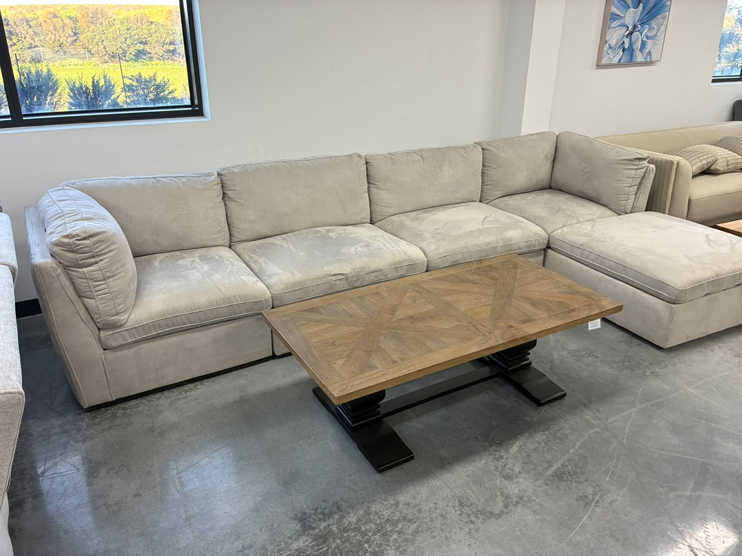 🛋️ Modern Corner Sofa with Ottoman – Beige (5 Piece)2
