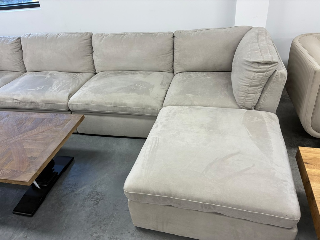 🛋️ Modern Corner Sofa with Ottoman – Beige (5 Piece)3