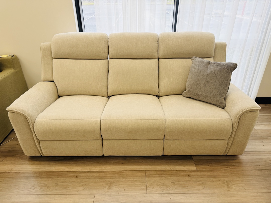 Cream Fabric 3+2+1 Electric Recliner Setting 3