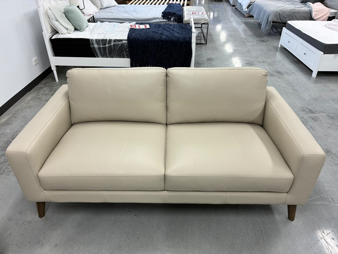 Premium Wheat Toned Leather 3+2 Seater Sofa Suite1