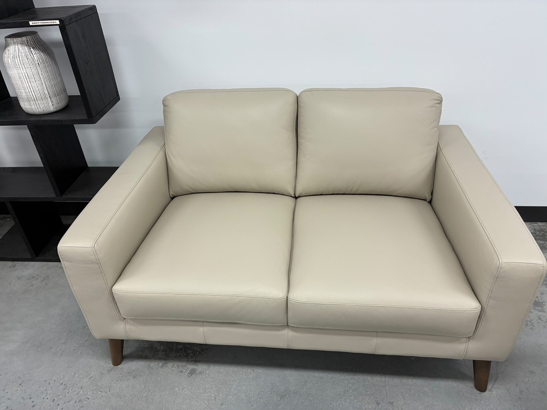 Premium Wheat Toned Leather 3+2 Seater Sofa Suite2