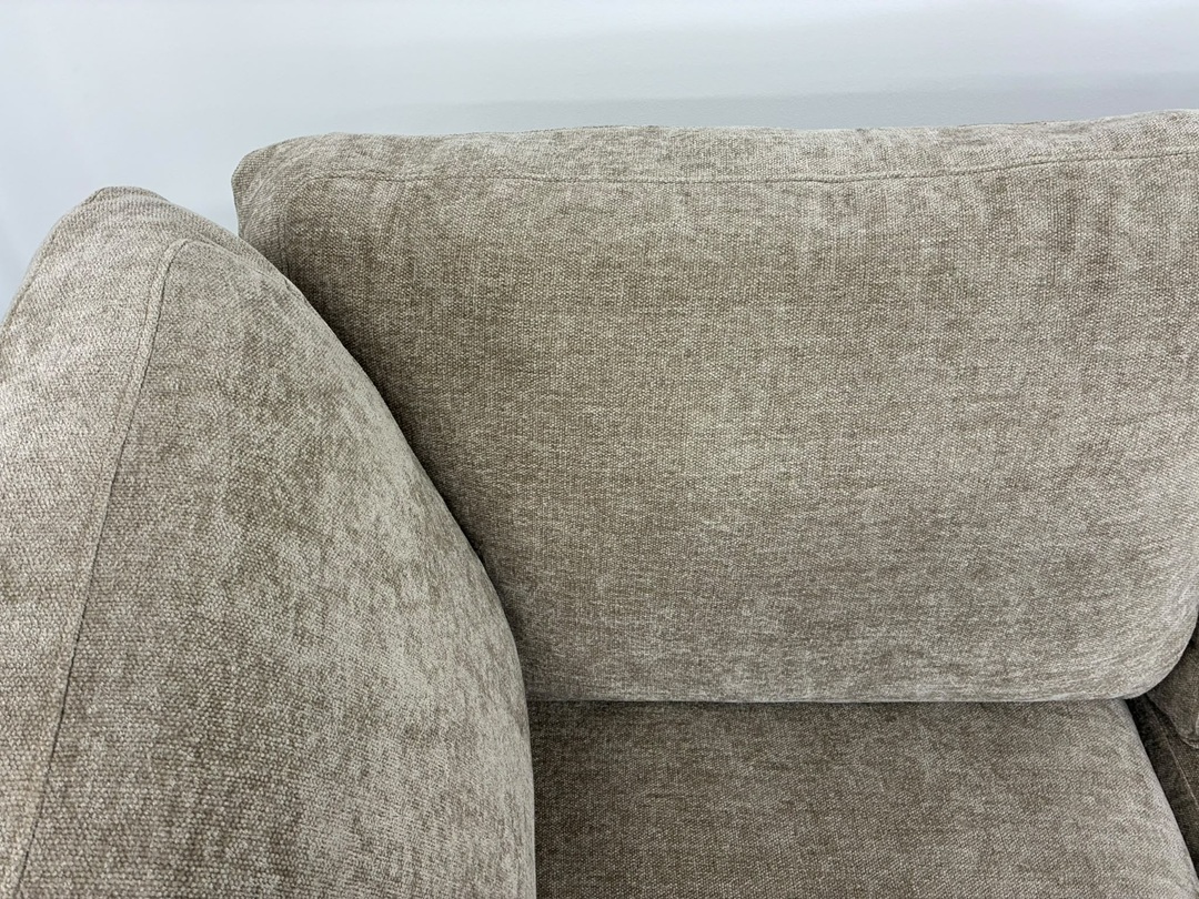 🛋️ Harrison Corner Lounge with 2 Ottomans – Copper1