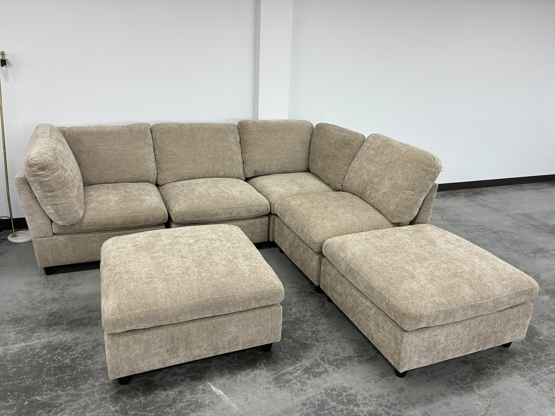 🛋️ Harrison Corner Lounge with 2 Ottomans – Copper4